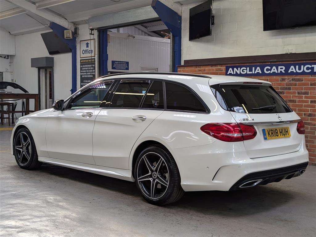 <p>2018 MERCEDES-BENZ C 250 AMG LINE PREMIUM +</p>