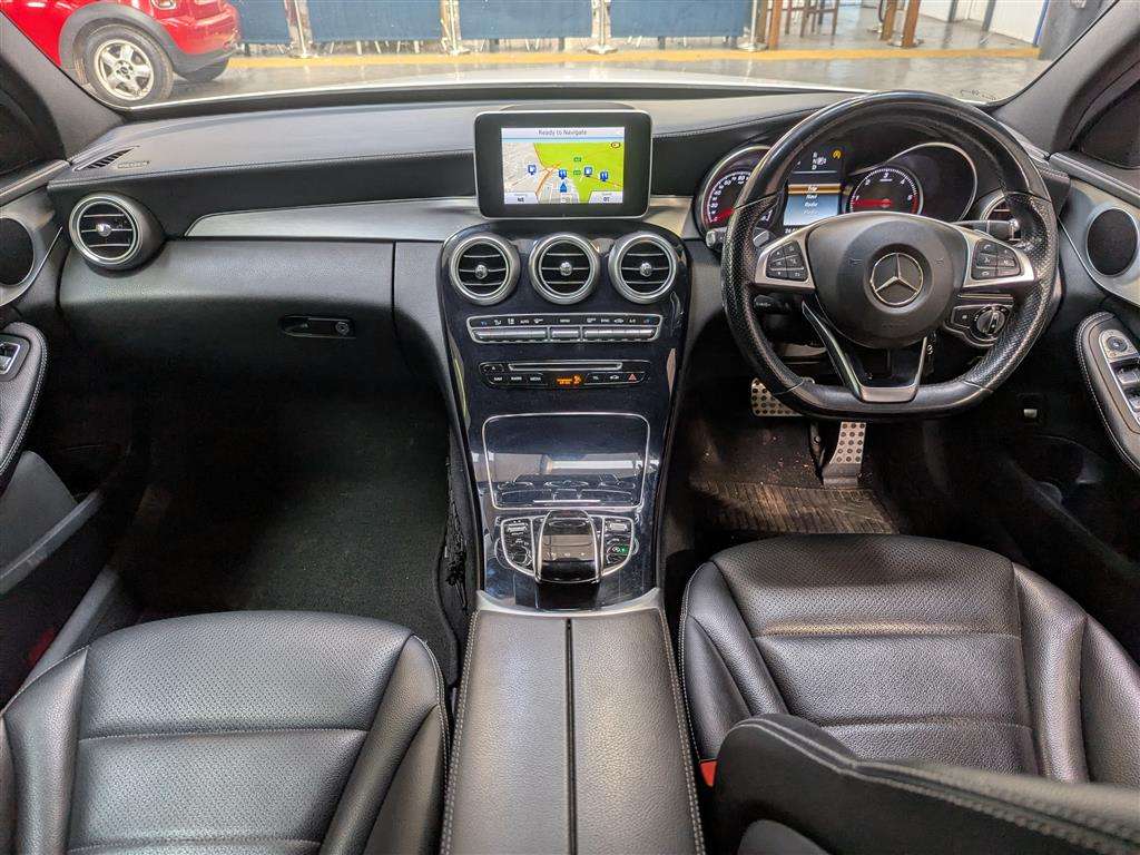 <p>2014 MERCEDES-BENZ C220 AMG LINE BLUETEC AUT</p>