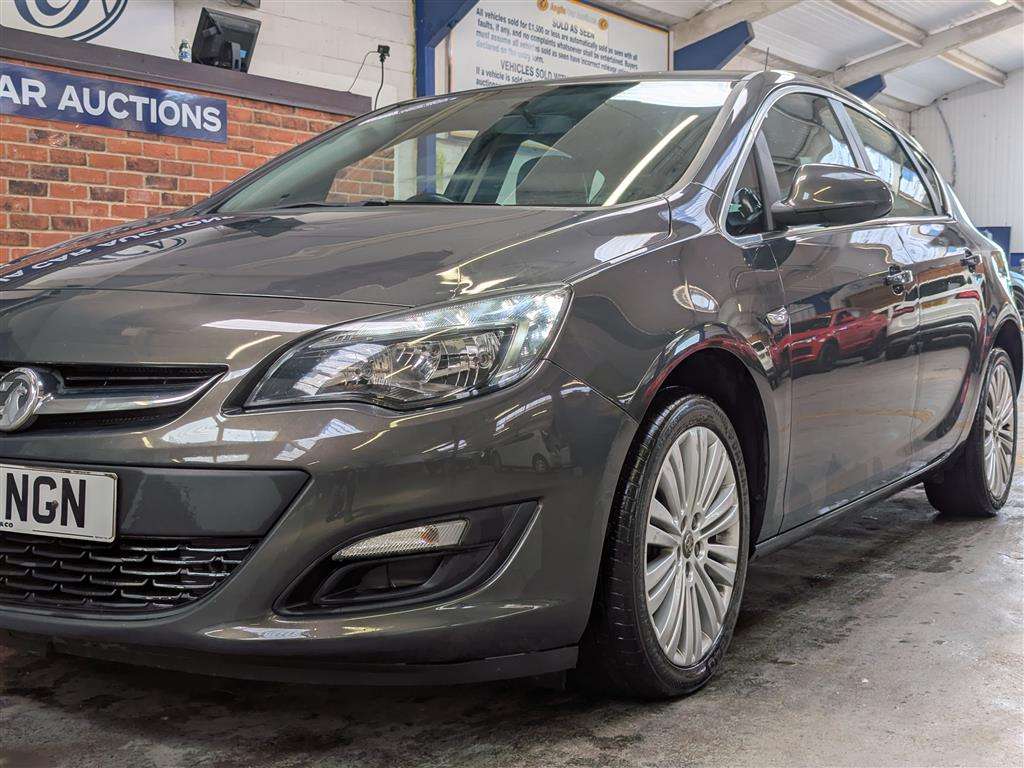<p>2015 VAUXHALL ASTRA EXCITE</p>