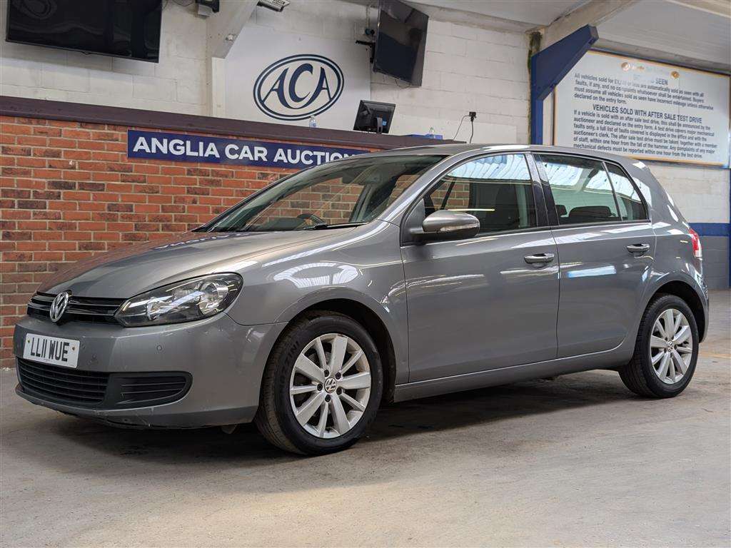 <p>2011 VOLKSWAGEN GOLF MATCH TDI</p>