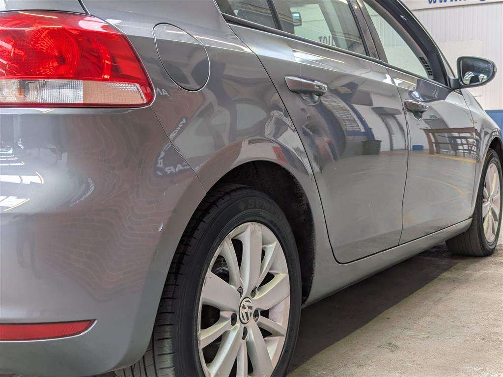 <p>2011 VOLKSWAGEN GOLF MATCH TDI</p>