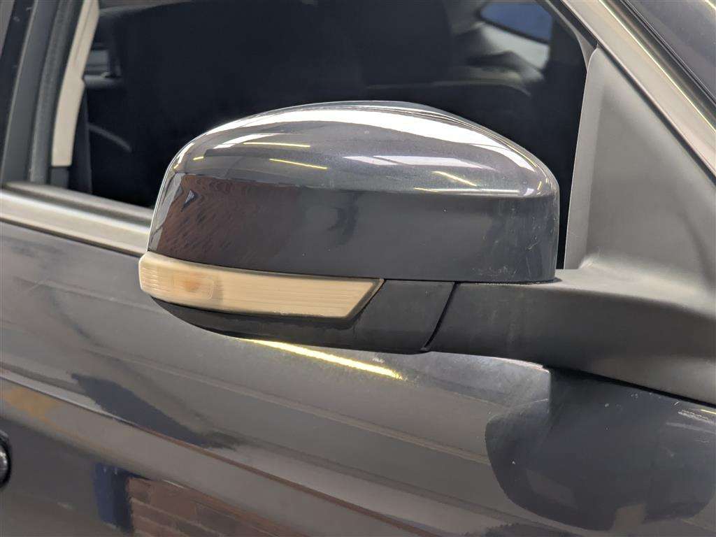 <p>2014 FORD MONDEO TITANIUM X BS ED T</p>