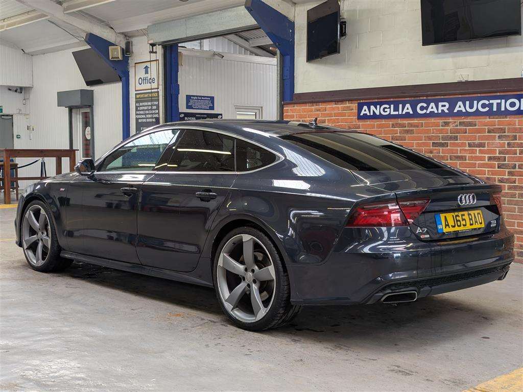 <p>2015 AUDI A7 S LINE TDI ULTRA S-A</p>