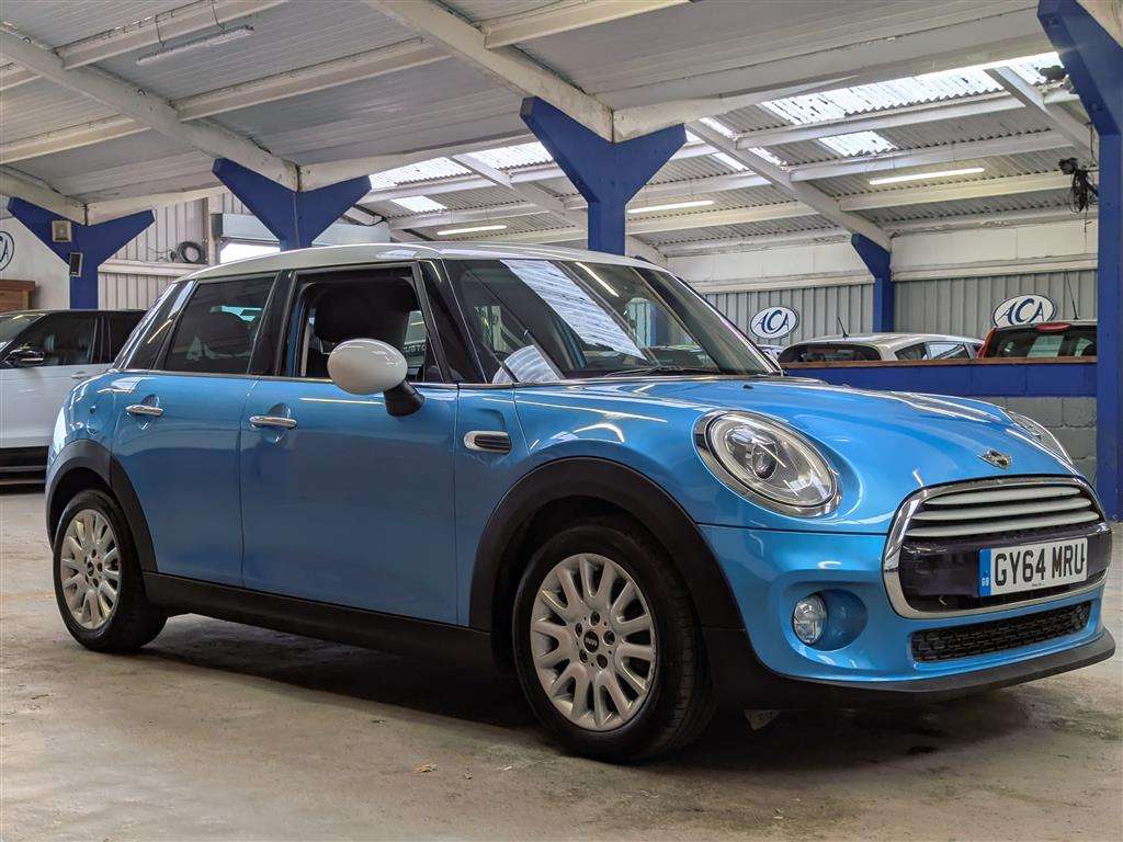 <p>2014 MINI COOPER D</p>