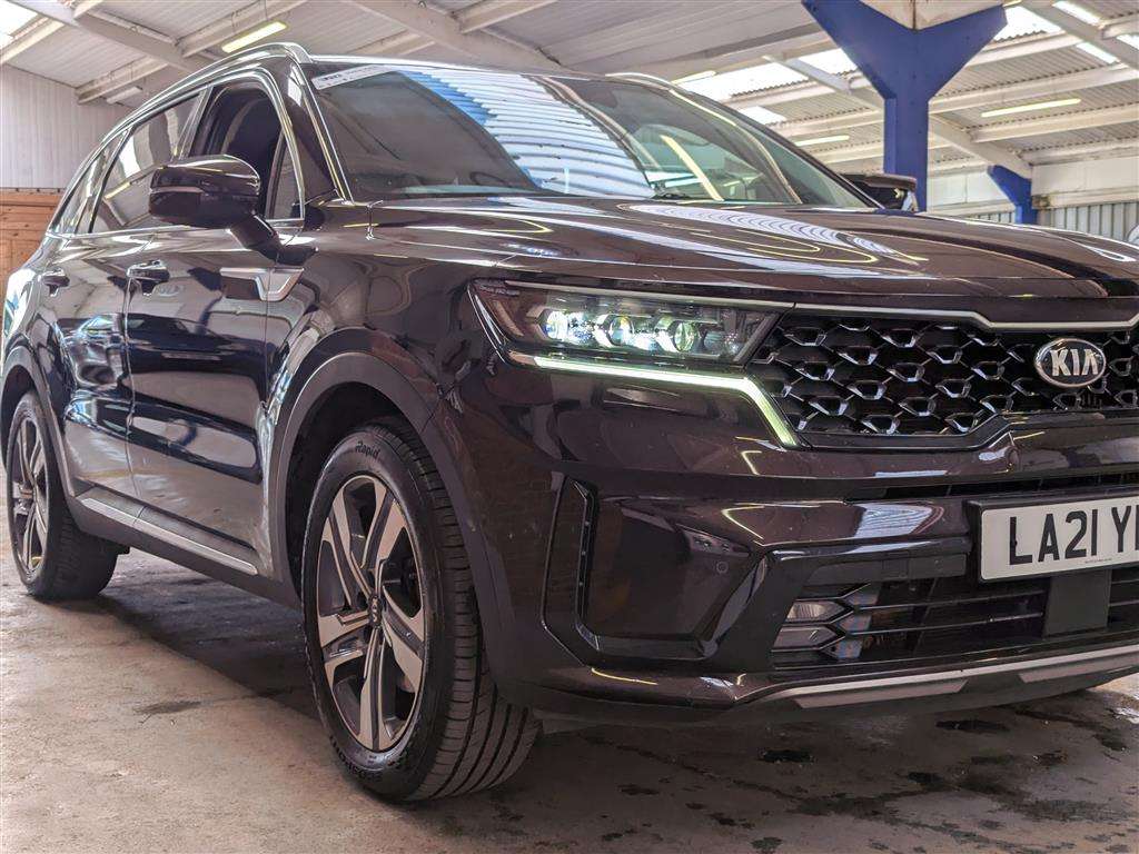 <p>2021 KIA SORENTO 3 PHEV AWD AUTO</p>