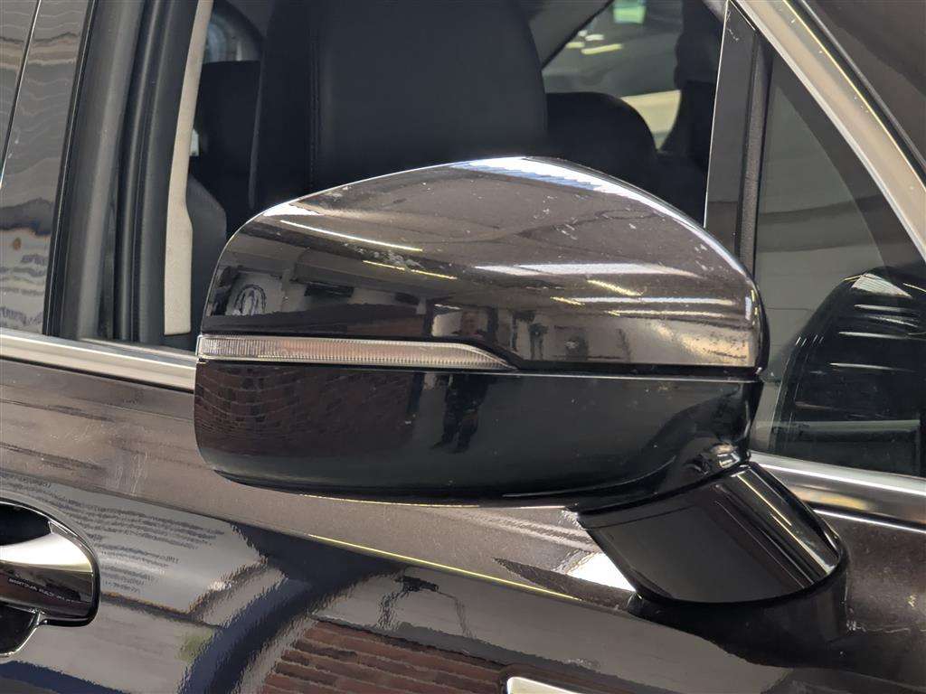 <p>2021 KIA SORENTO 3 PHEV AWD AUTO</p>