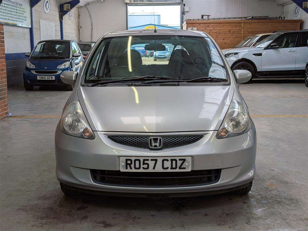 <p>2007 HONDA JAZZ SE</p>