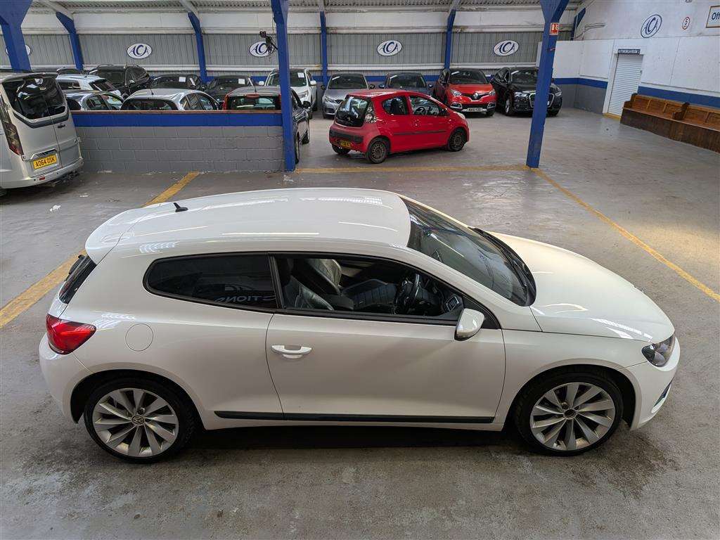 <p>2010 VOLKSWAGEN SCIROCCO GT</p>