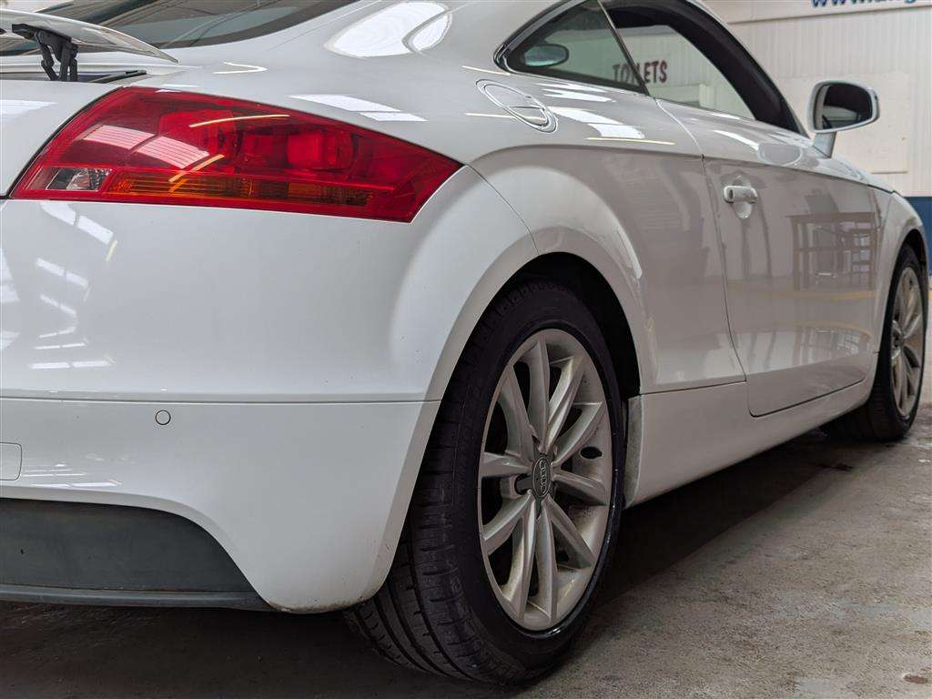 <p>2011 AUDI TT SPORT TDI QUATTRO</p>