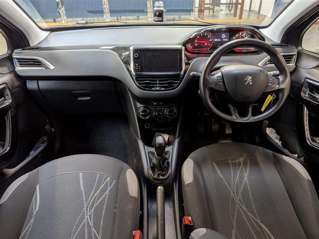 <p>2014 PEUGEOT 208 ACTIVE</p>
