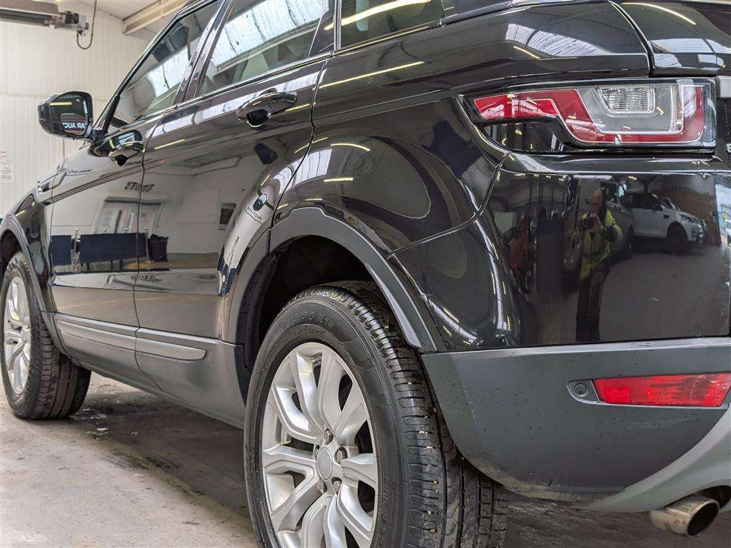 <p>2018 LAND ROVER RANGE ROVER EVOQUE SE ED4</p>
