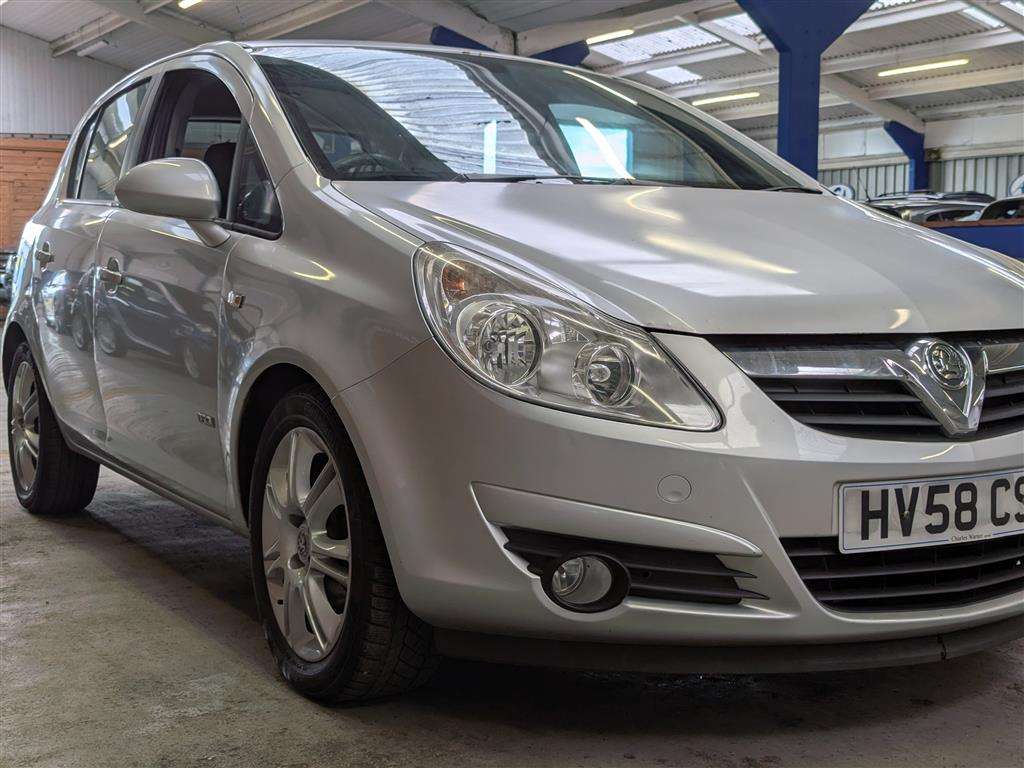 <p>2008 VAUXHALL CORSA DESIGN AUTO</p>
