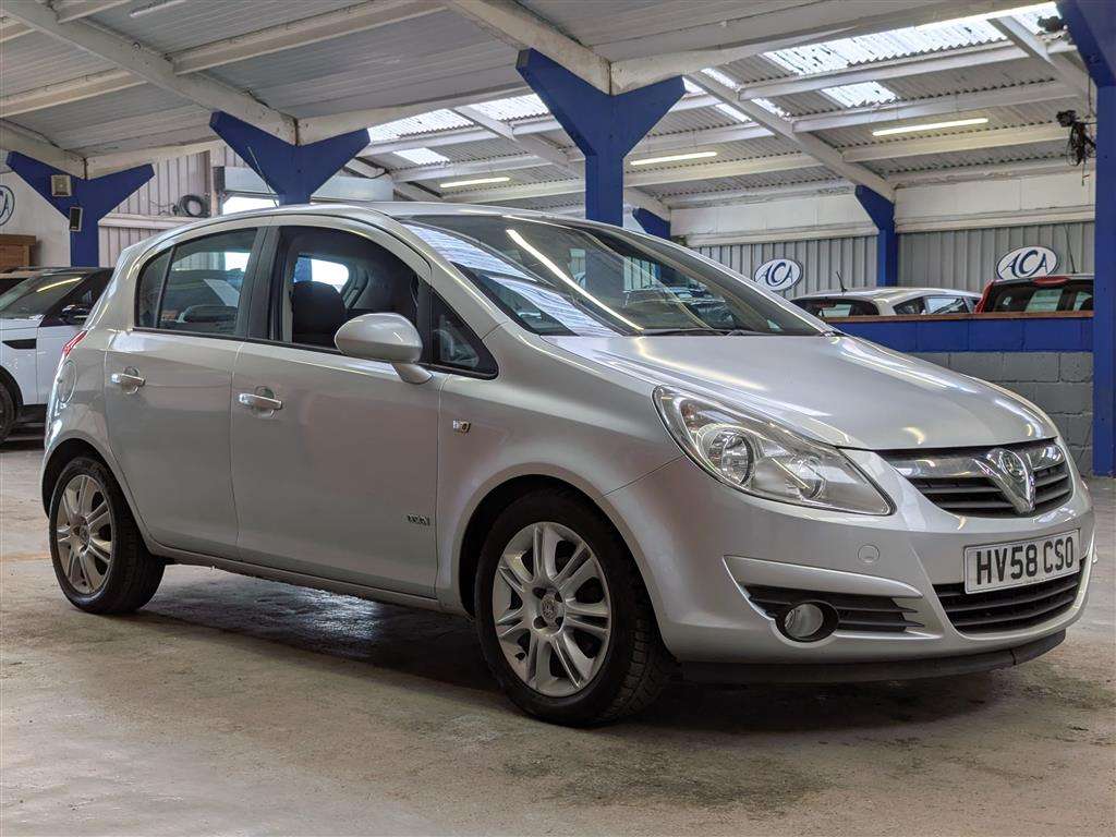 <p>2008 VAUXHALL CORSA DESIGN AUTO</p>