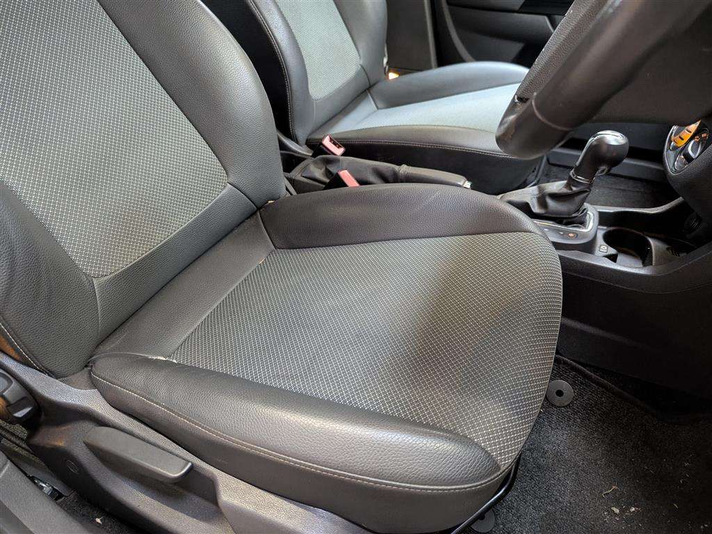 <p>2008 VAUXHALL CORSA DESIGN AUTO</p>