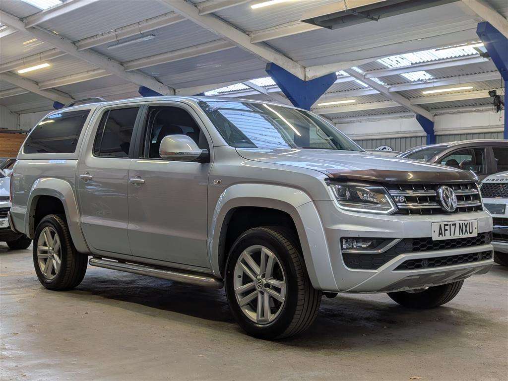 <p>2017 VOLKSWAGEN AMAROK HIGHLINE V6 TDI 4M</p>