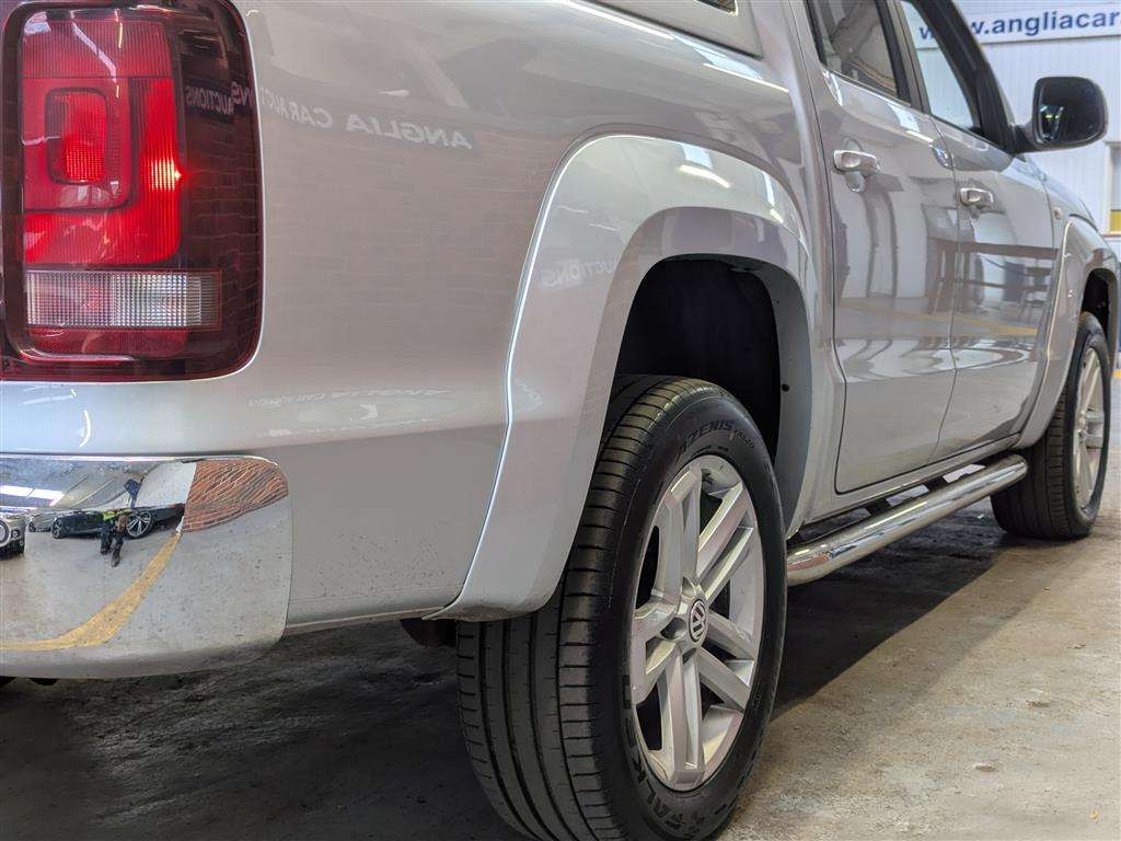 <p>2017 VOLKSWAGEN AMAROK HIGHLINE V6 TDI 4M</p>