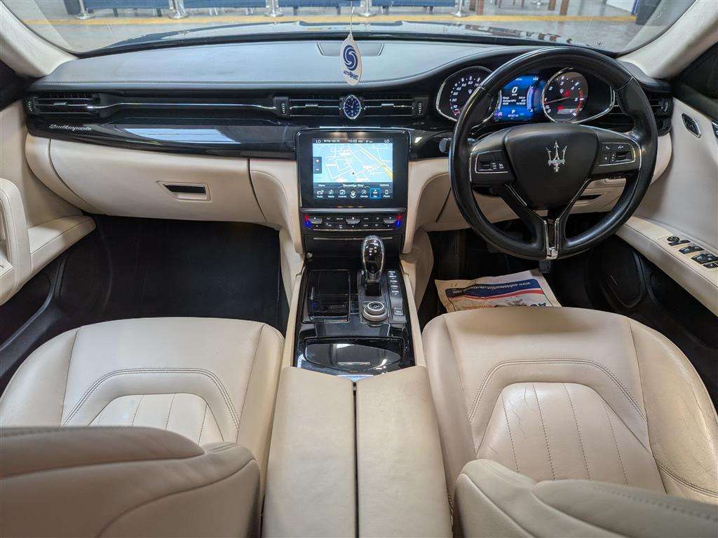 <p>2016 MASERATI QUATTROPORTE DV6 AUTO</p>
