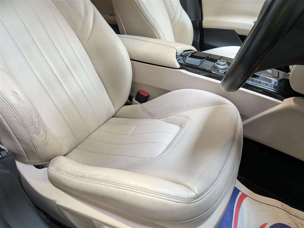 <p>2016 MASERATI QUATTROPORTE DV6 AUTO</p>
