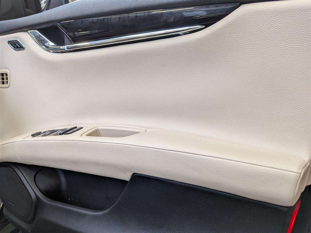 <p>2016 MASERATI QUATTROPORTE DV6 AUTO</p>