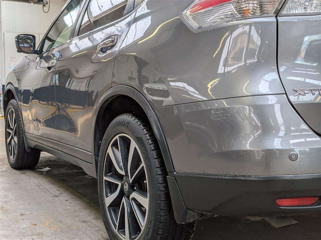 <p>2015 NISSAN X-TRAIL N-TEC DCI</p>