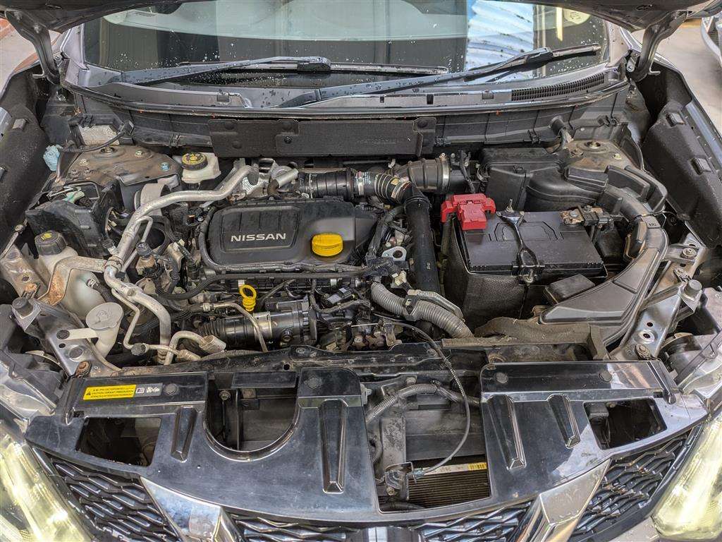<p>2015 NISSAN X-TRAIL N-TEC DCI</p>