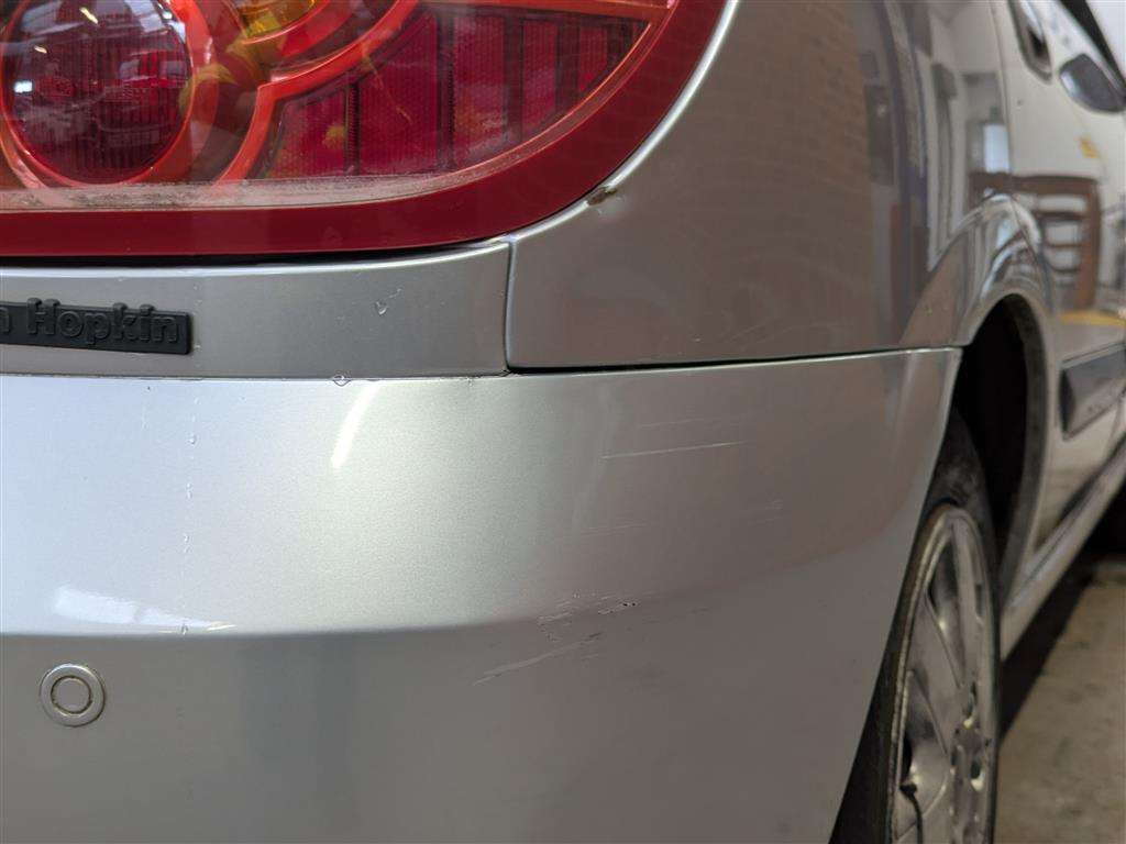 <p>2005 NISSAN ALMERA SE AUTO</p>