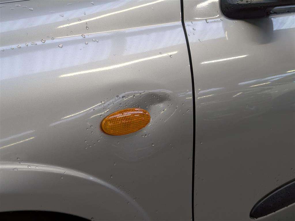 <p>2005 NISSAN ALMERA SE AUTO</p>