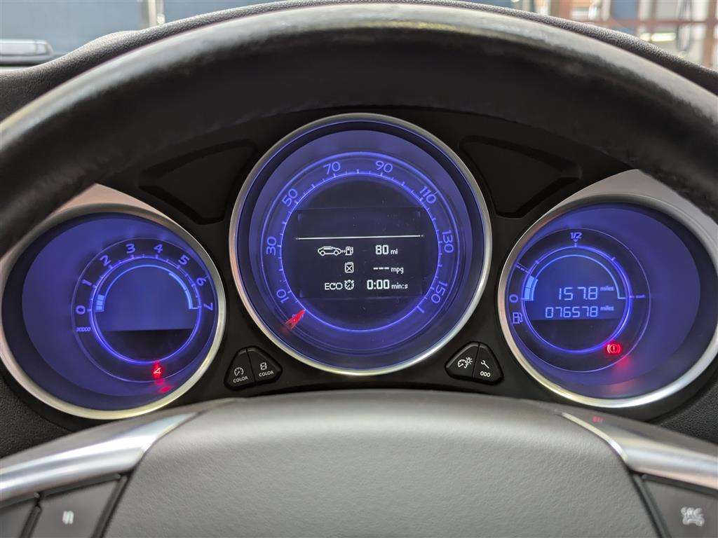 <p>2016 DS DS4 PRESTIGE BLUEHDI S/S</p>