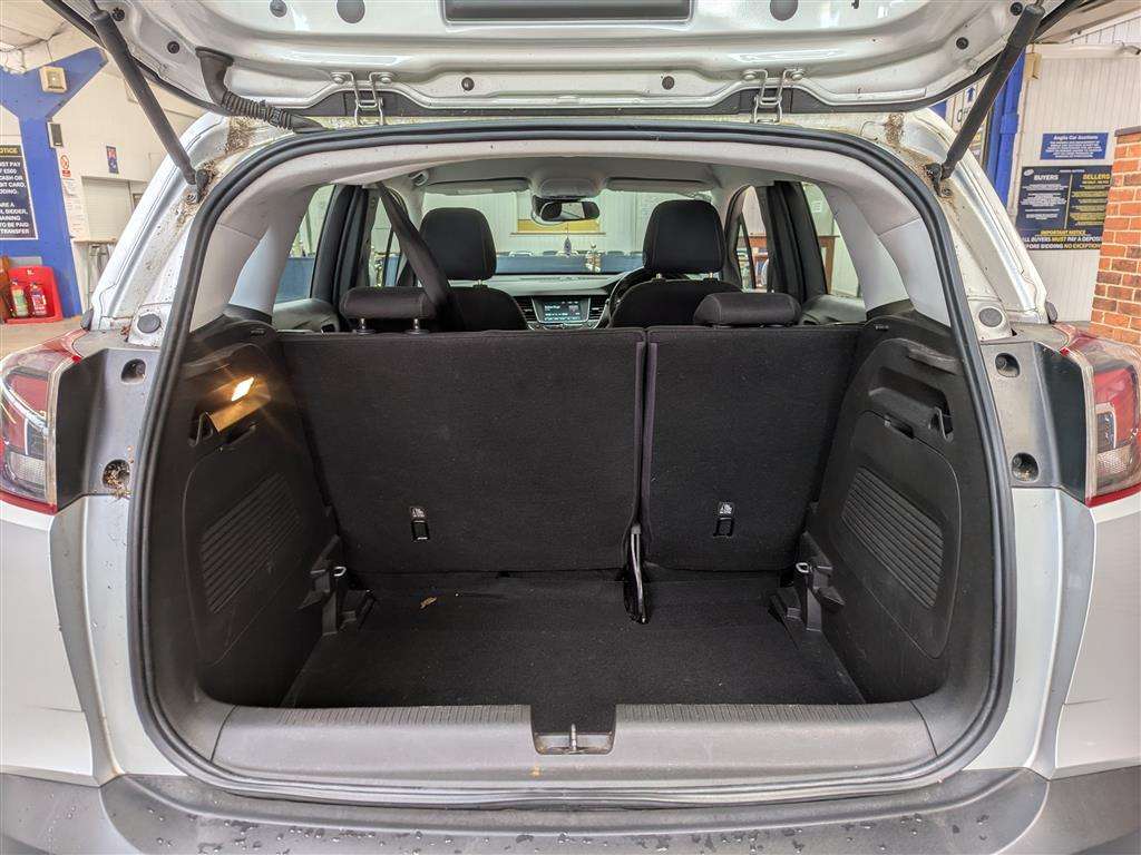 <p>2018 VAUXHALL CROSSLAND X SE ECOTEC D S</p>