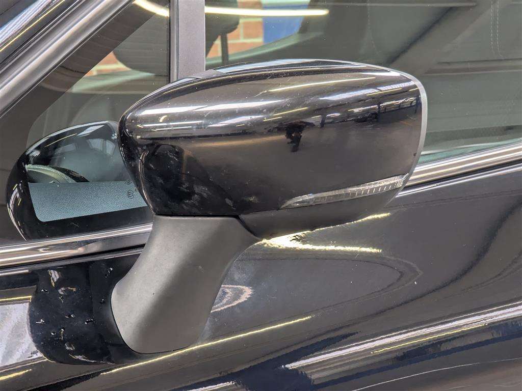 <p>2017 RENAULT CLIO DYNAMIQUE S NAV DCI</p>