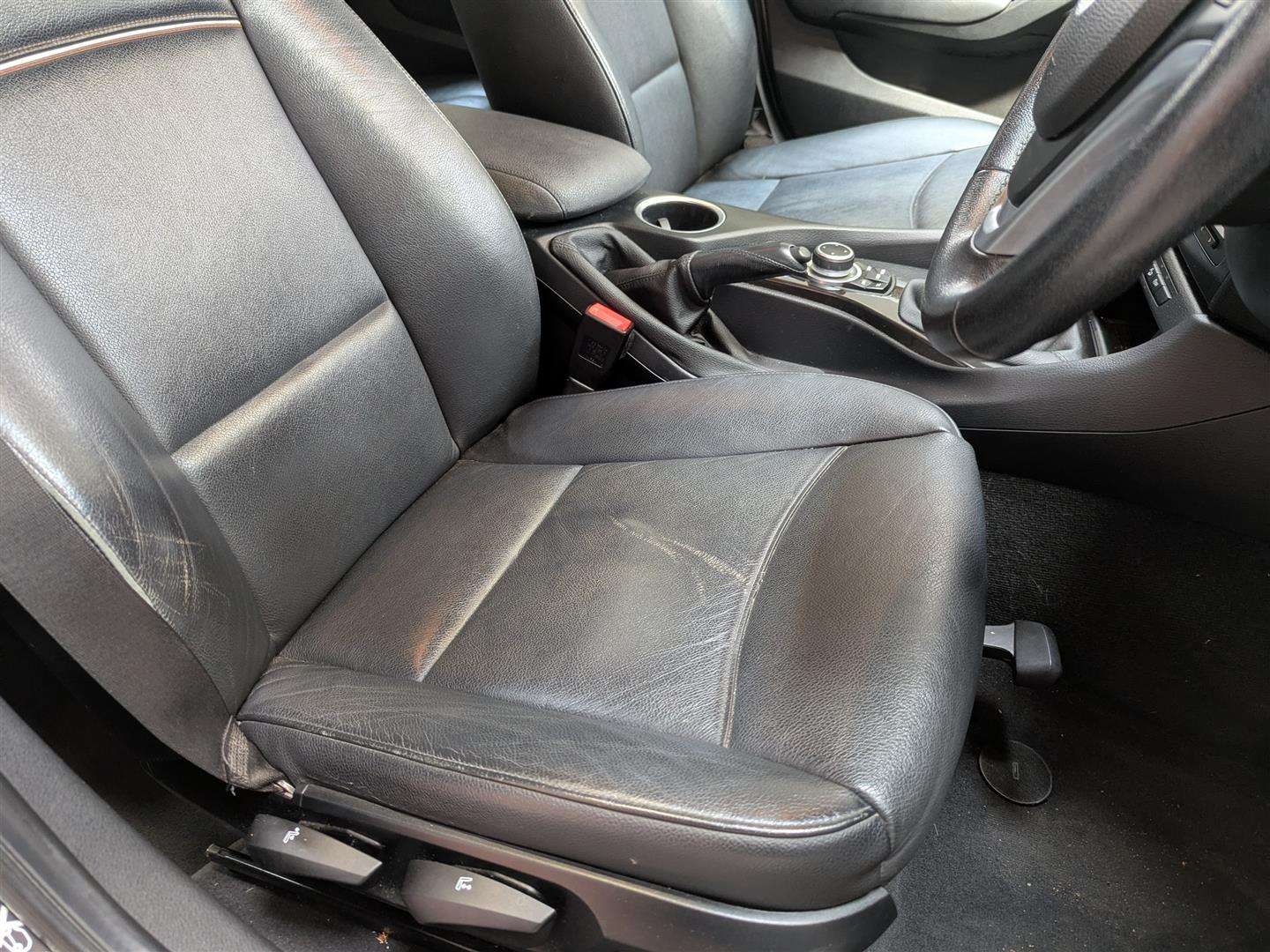 <p>2013 BMW X1 XDRIVE20D XLINE</p>
