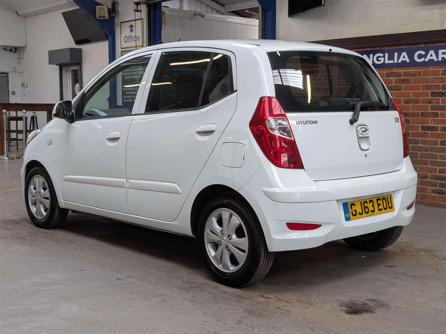 <p>2013 HYUNDAI I10 ACTIVE</p>