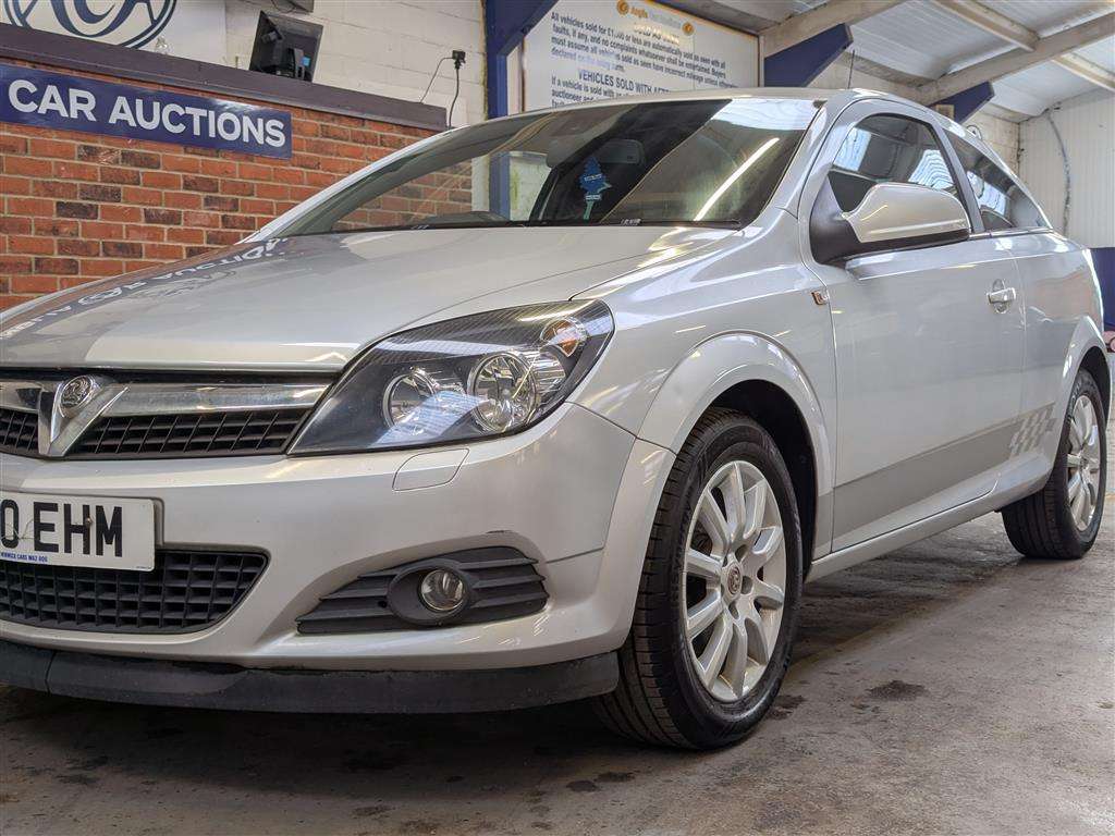 <p>2010 VAUXHALL ASTRA EXCLUSIV 113</p>