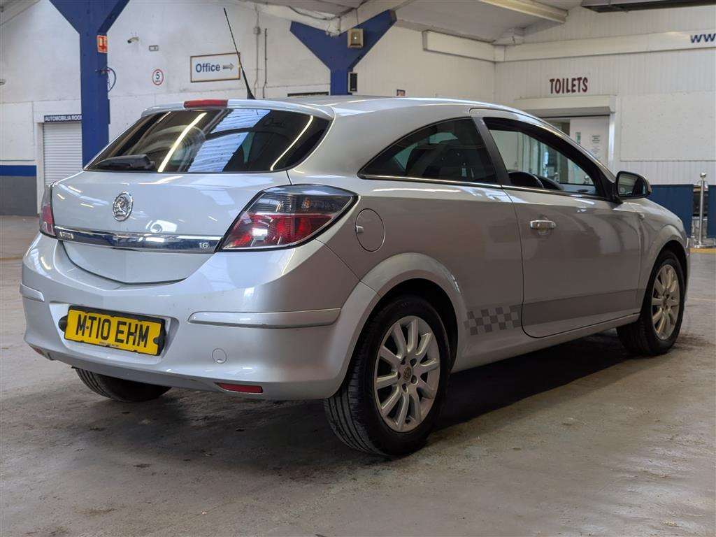 <p>2010 VAUXHALL ASTRA EXCLUSIV 113</p>