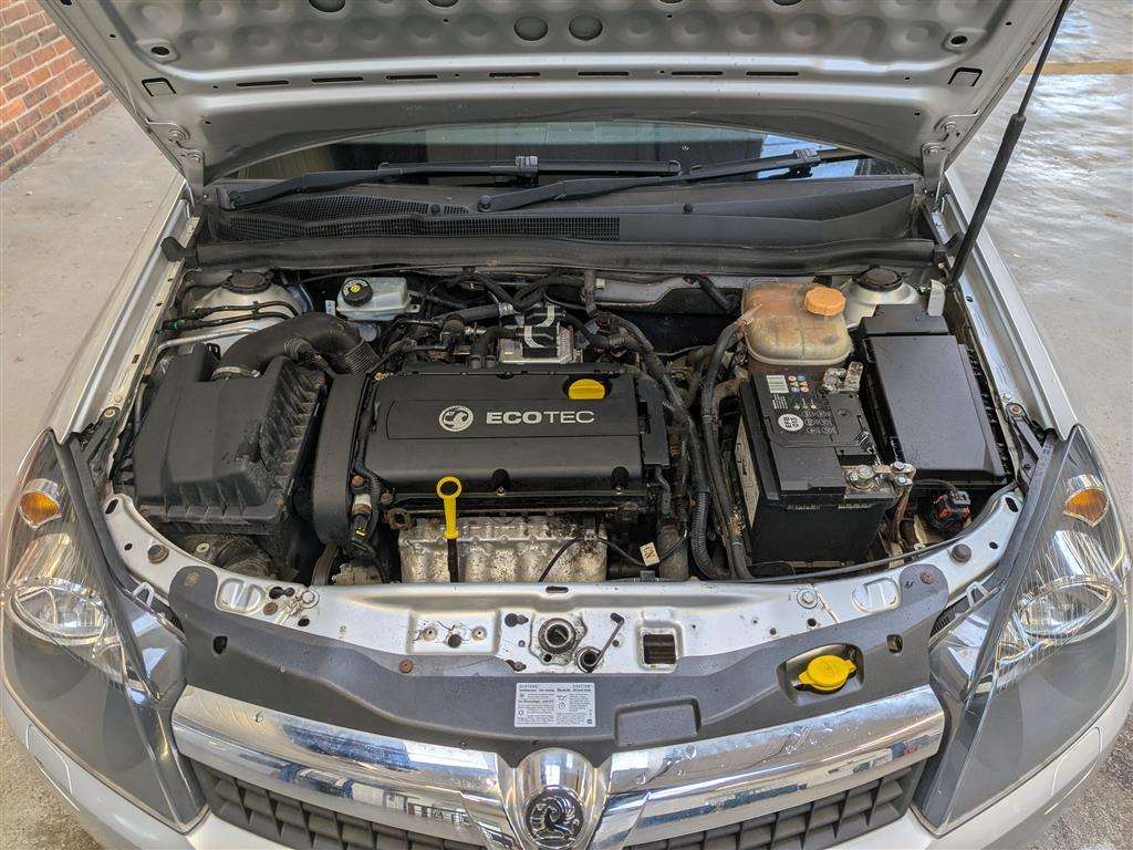 <p>2010 VAUXHALL ASTRA EXCLUSIV 113</p>
