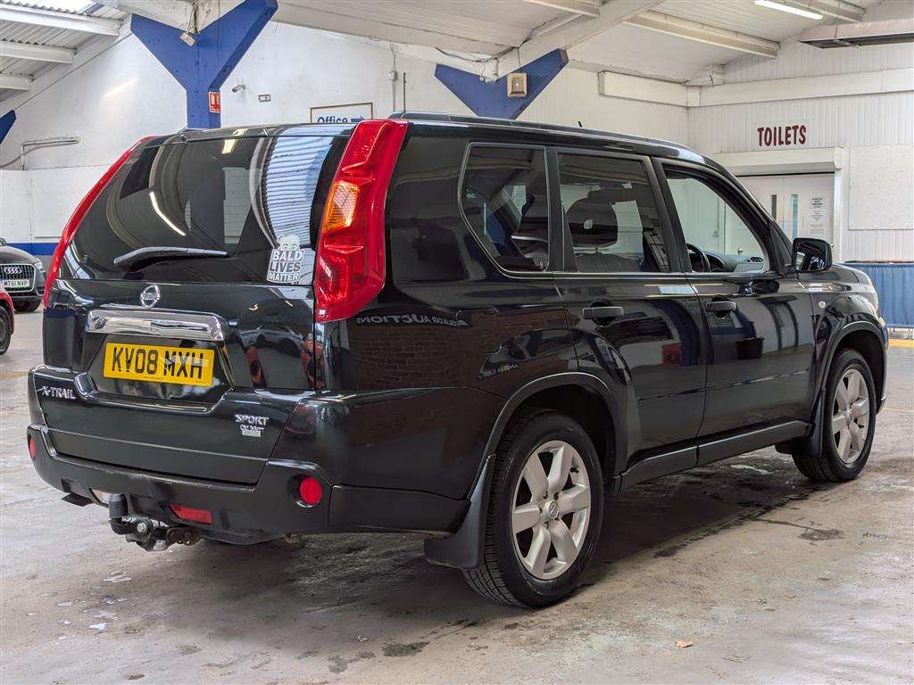 <p>2008 NISSAN X-TRAIL SPORT DCI</p>