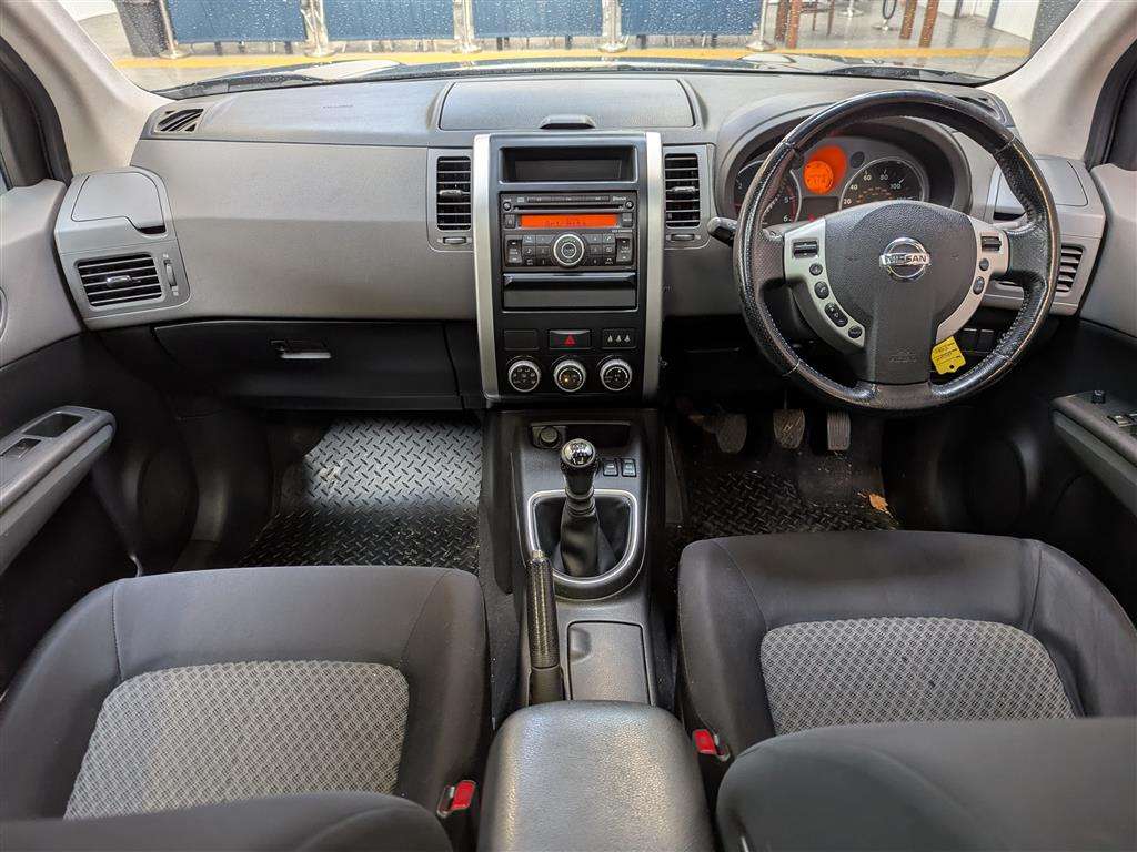 <p>2008 NISSAN X-TRAIL SPORT DCI</p>