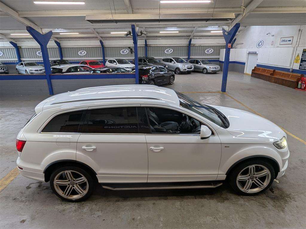 <p>2011 AUDI Q7 S LINE TDI 245 QUATTRO</p>