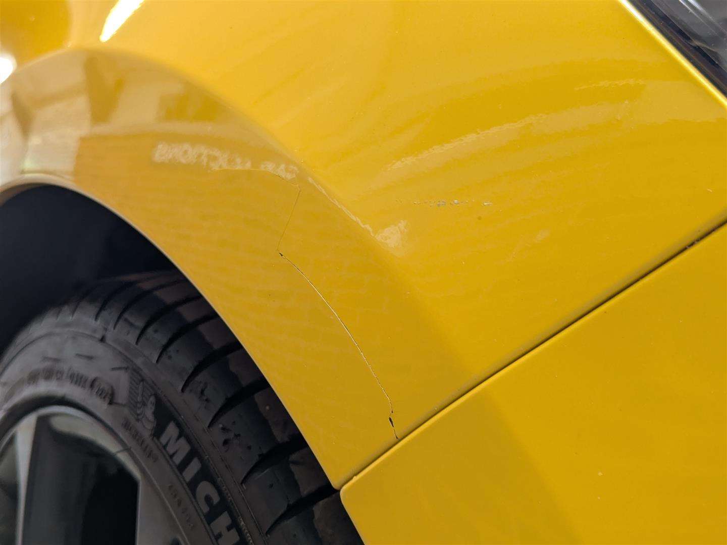 <p>2013 RENAULT CLIO RENAULTSPORT LUX AUT</p>