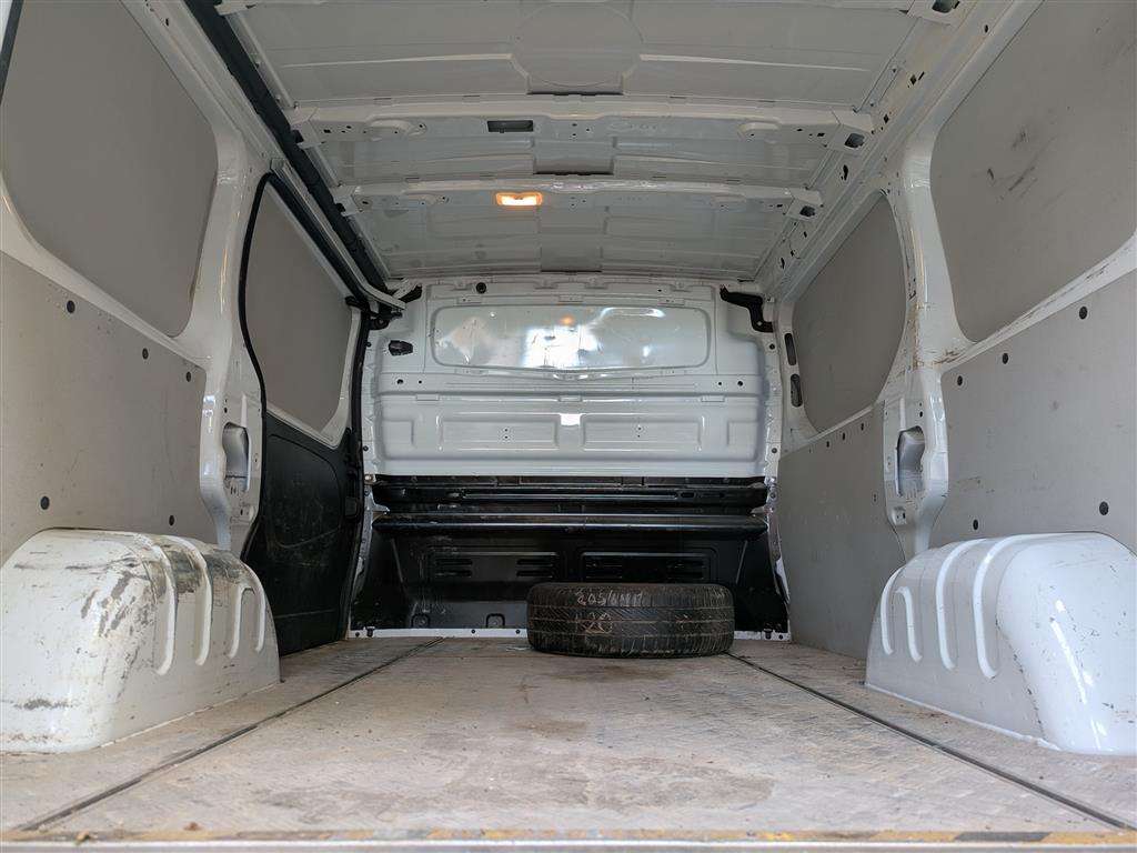 <p>2019 VAUXHALL VIVARO 2900 CDTI</p>