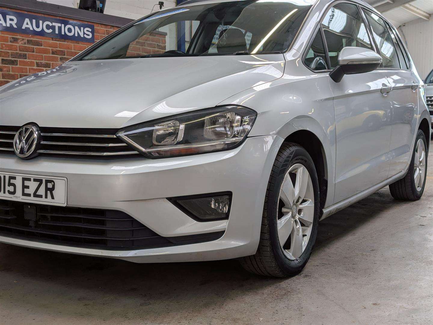 <p>2015 VOLKSWAGEN GOLF SV SE TDI</p>