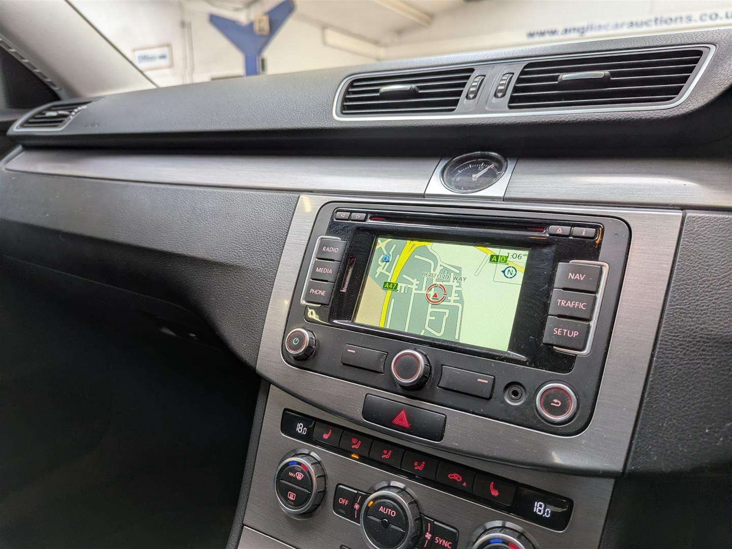 <p>2014 VOLKSWAGEN PASSAT EXECUTIVE TDI BMT</p>