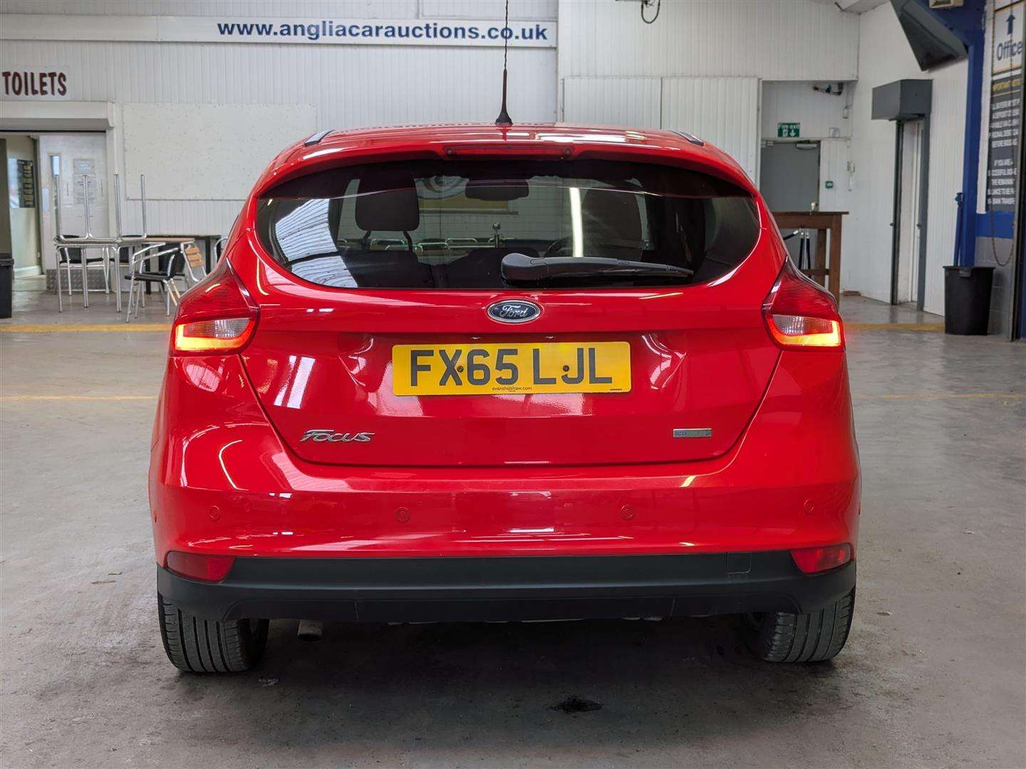 <p>2015 FORD FOCUS TITANIUM</p>