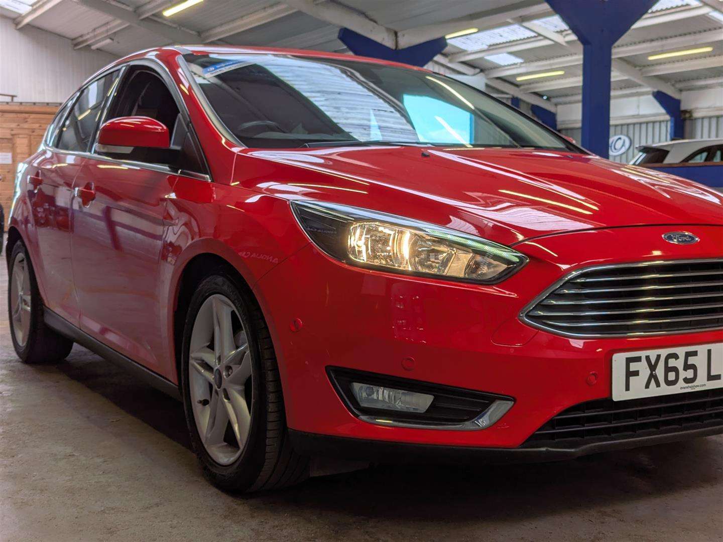 <p>2015 FORD FOCUS TITANIUM</p>