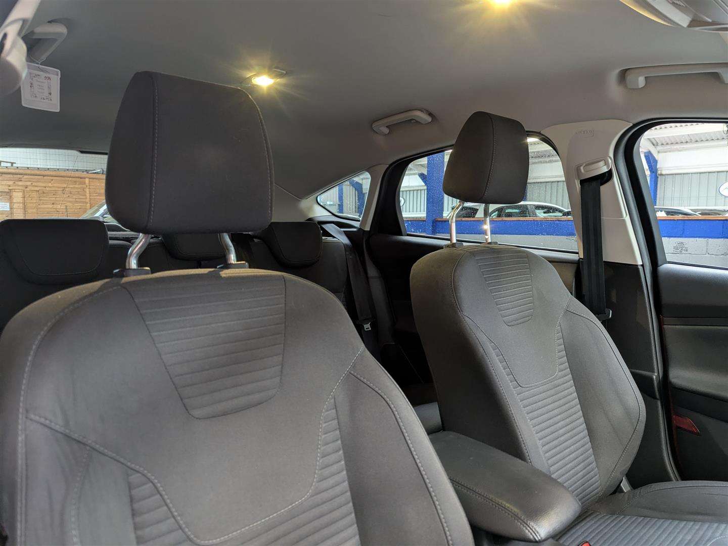 <p>2015 FORD FOCUS TITANIUM</p>