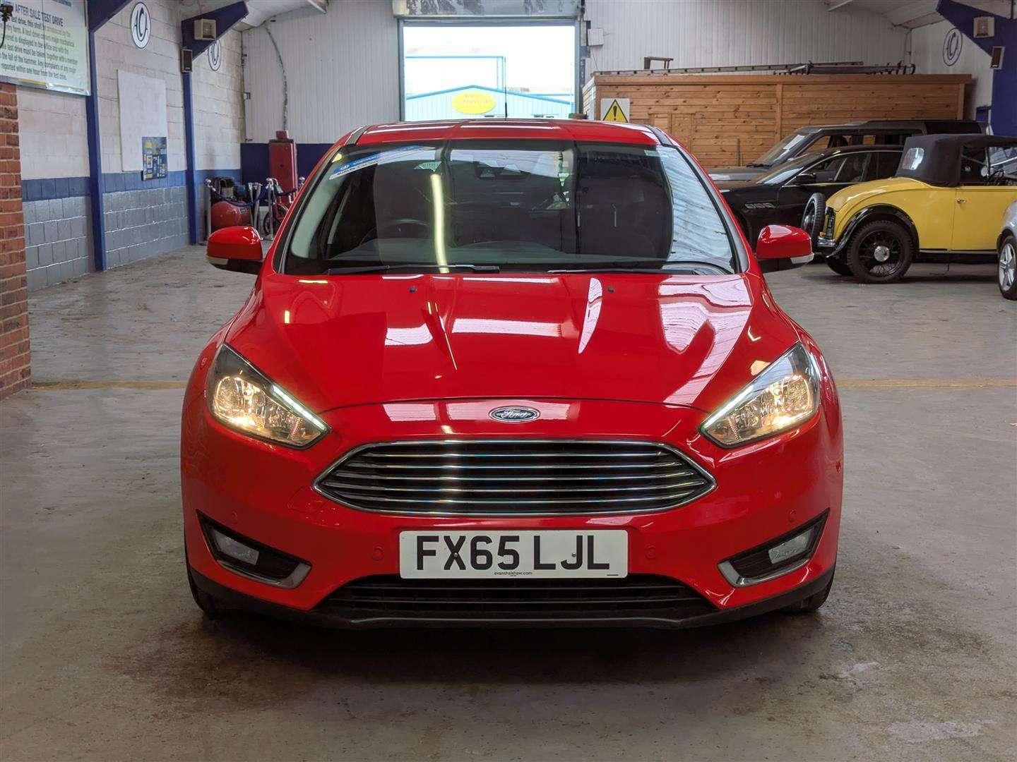 <p>2015 FORD FOCUS TITANIUM</p>