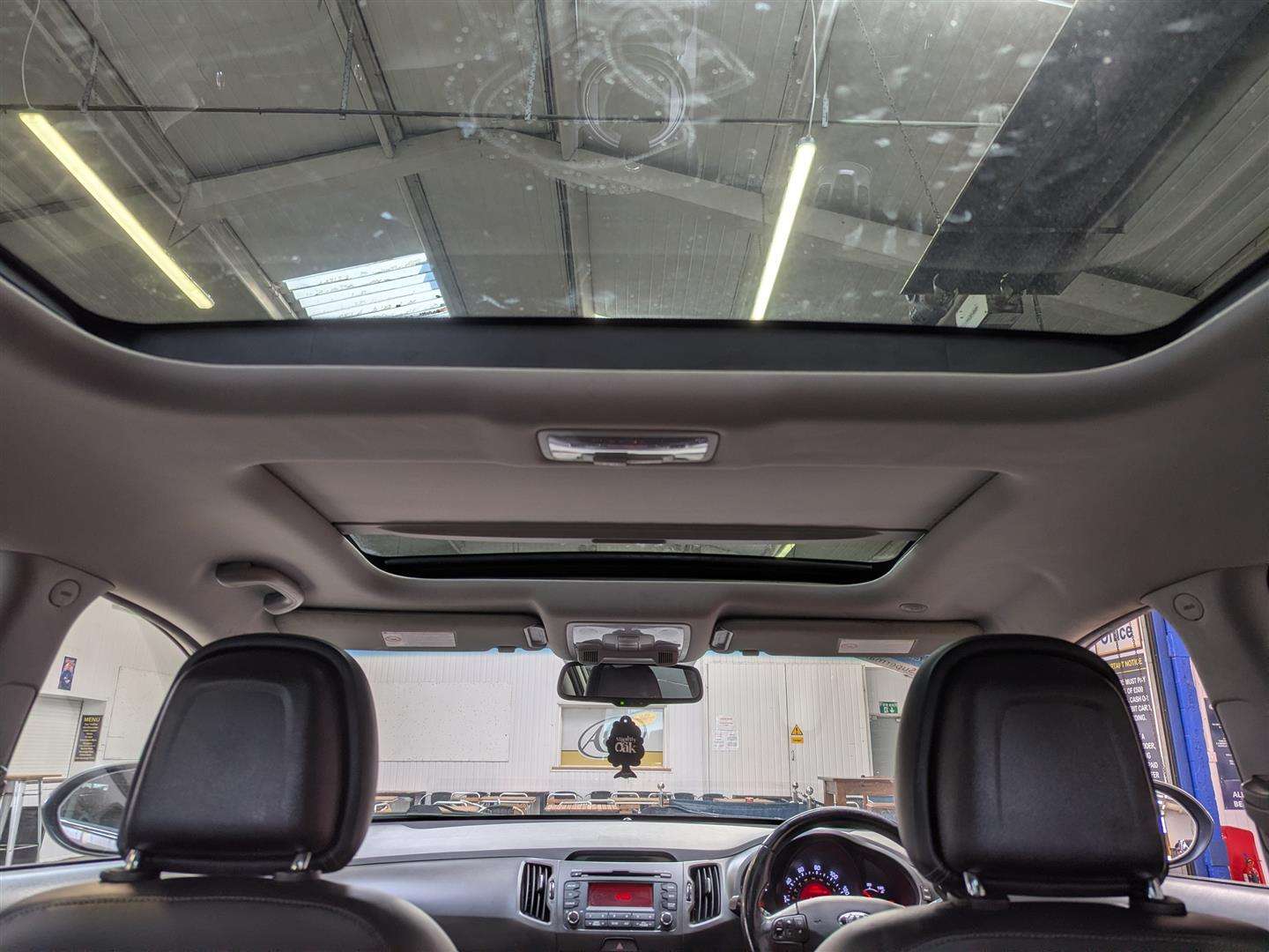 <p>2012 KIA SPORTAGE 3 CRDI</p>