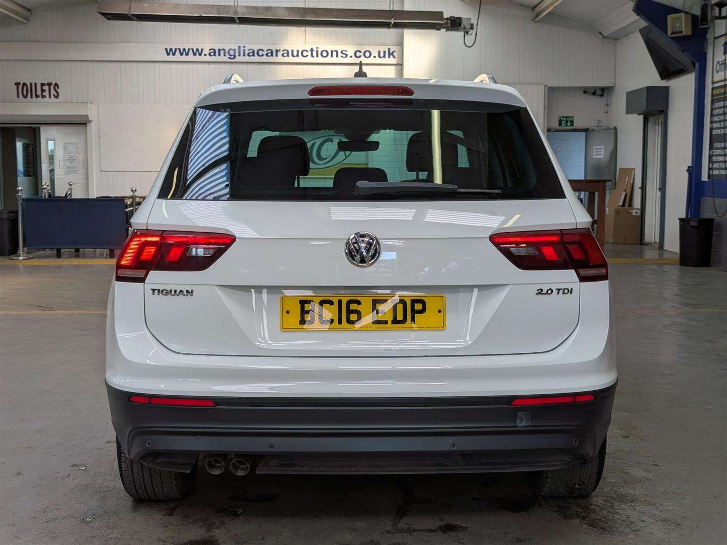 <p>2016 VOLKSWAGEN TIGUAN SE NAV TDI BMT</p>