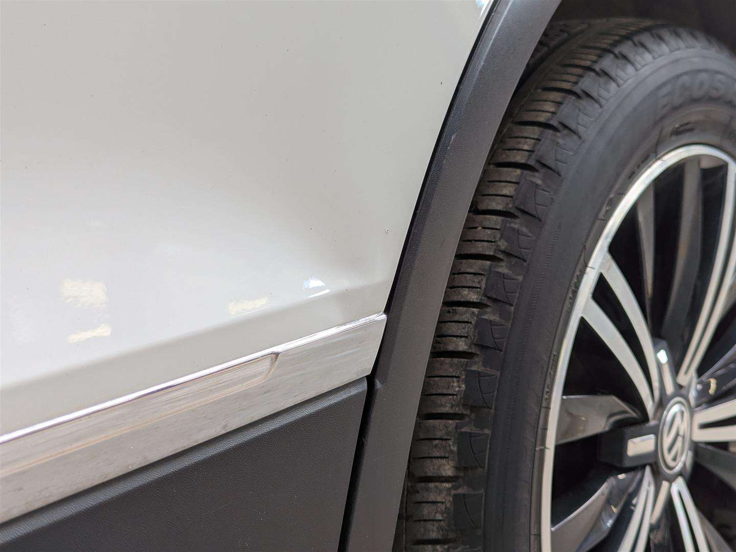 <p>2016 VOLKSWAGEN TIGUAN SE NAV TDI BMT</p>