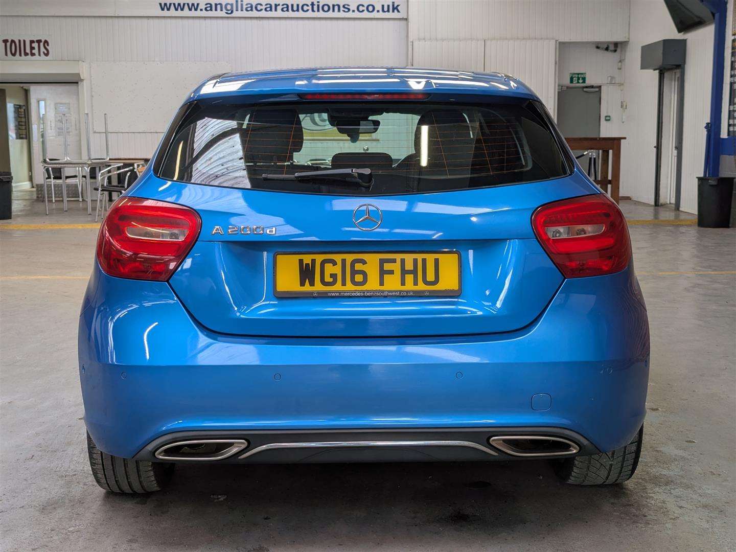 <p>2016 MERCEDES-BENZ A 200 D SPORT EXECUTIVE</p>